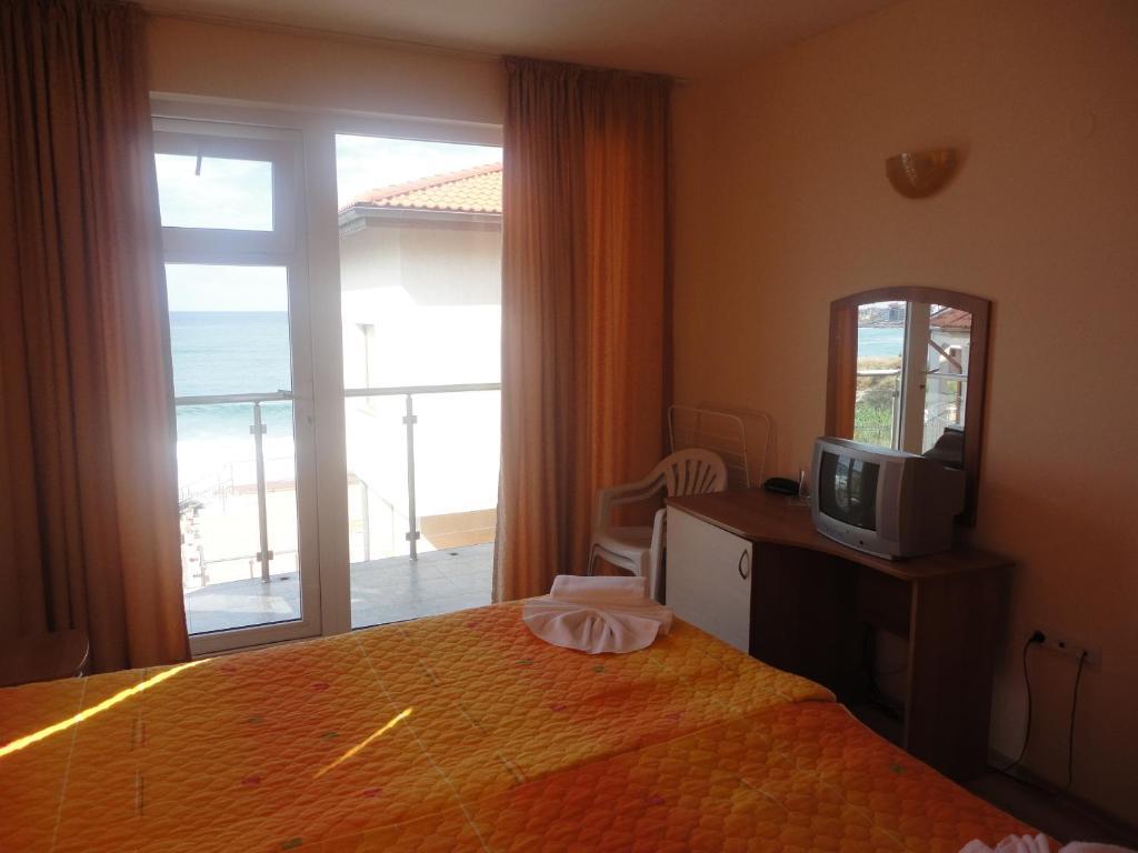 Barex Family Hotel Sozopol Phòng bức ảnh